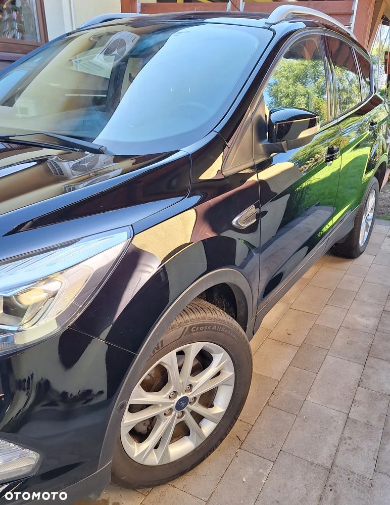 Ford Kuga 1.5 EcoBoost FWD Titanium ASS GPF - 4
