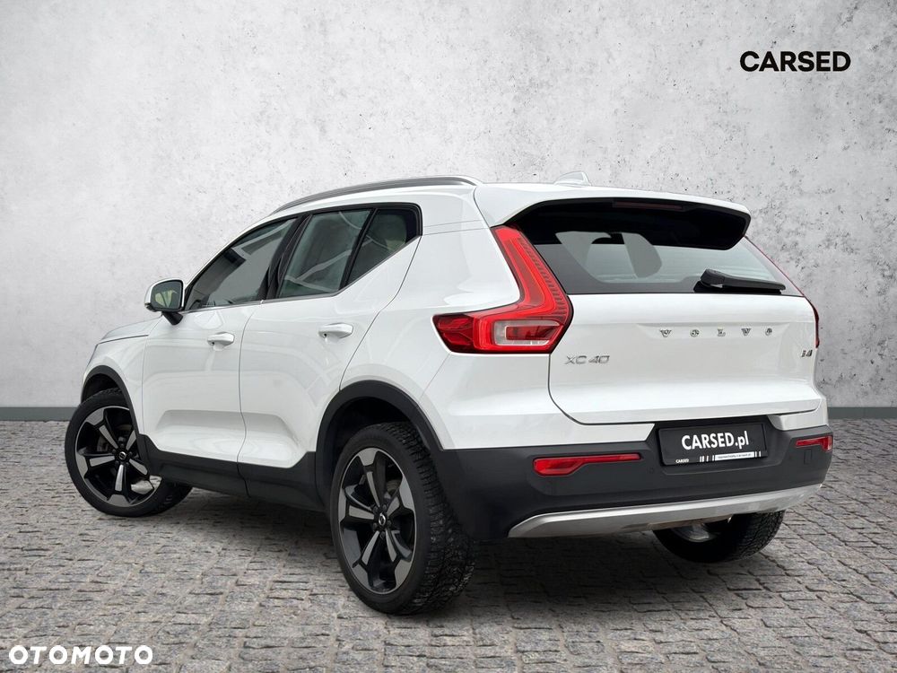 Volvo XC 40 - 5