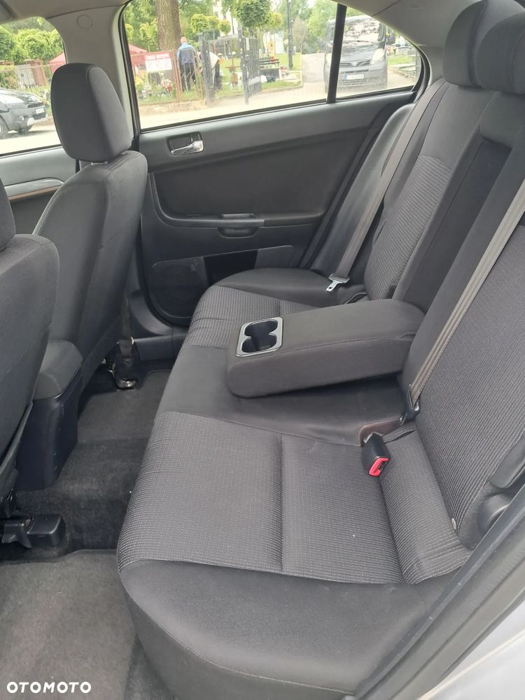 Mitsubishi Lancer 2.0 DID Instyle NAVI - 7