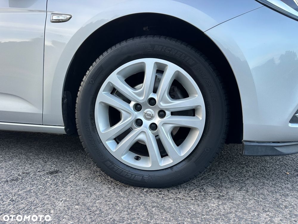 Opel Astra 1.6 CDTI Sport - 11