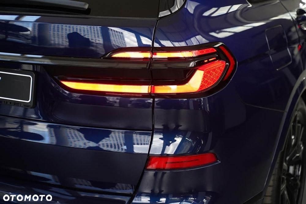 BMW X7 - 9
