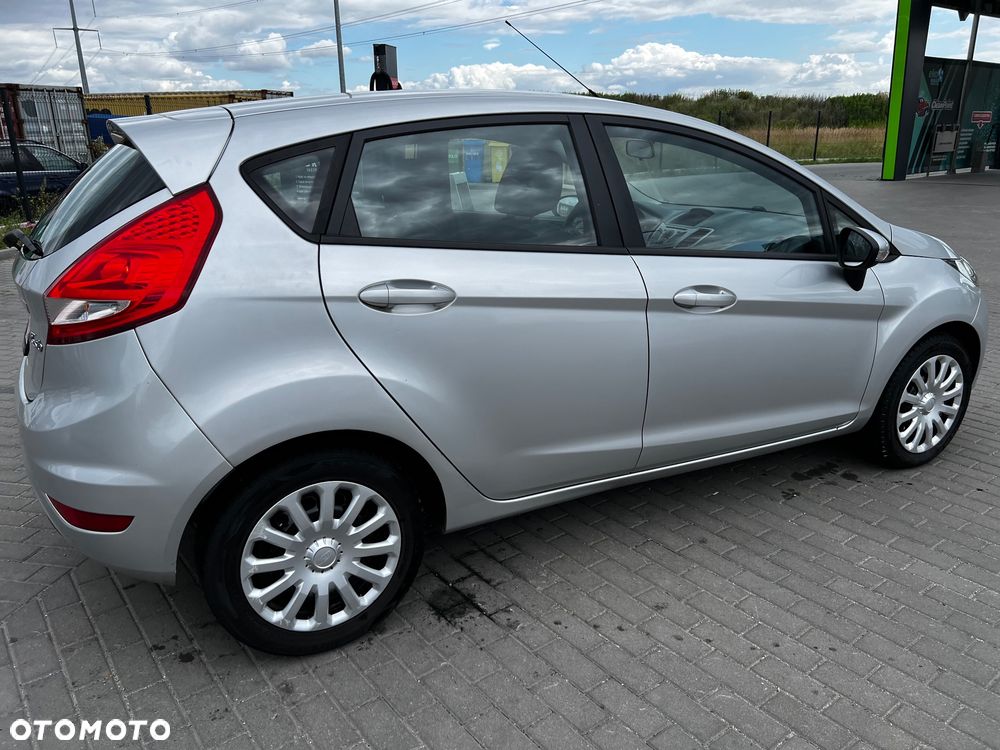 Ford Fiesta 1.25 Ambiente - 7