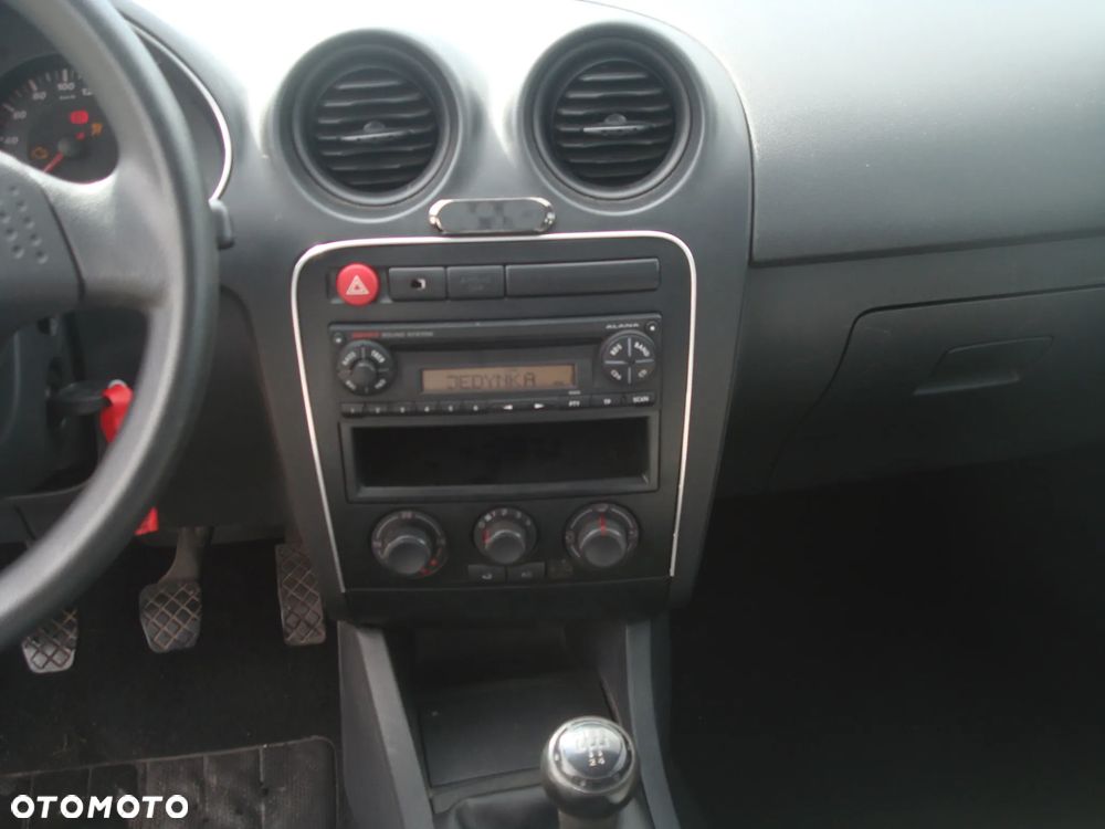 Seat Ibiza 1.4 16V Comfort Edition - 15