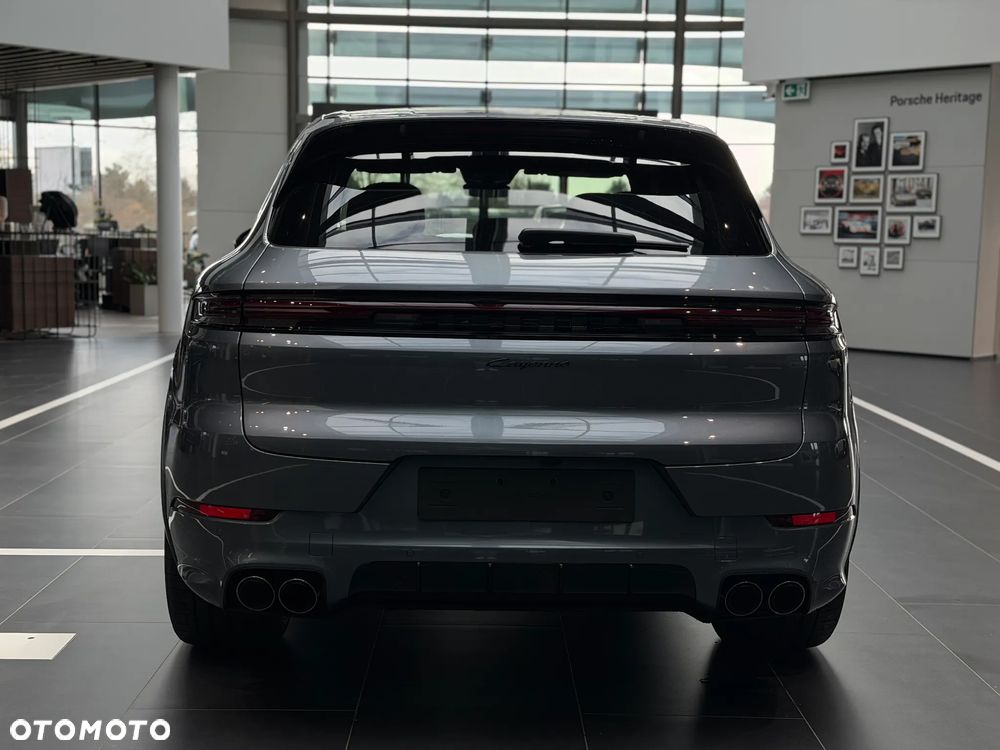 Porsche Cayenne Black Edition - 5