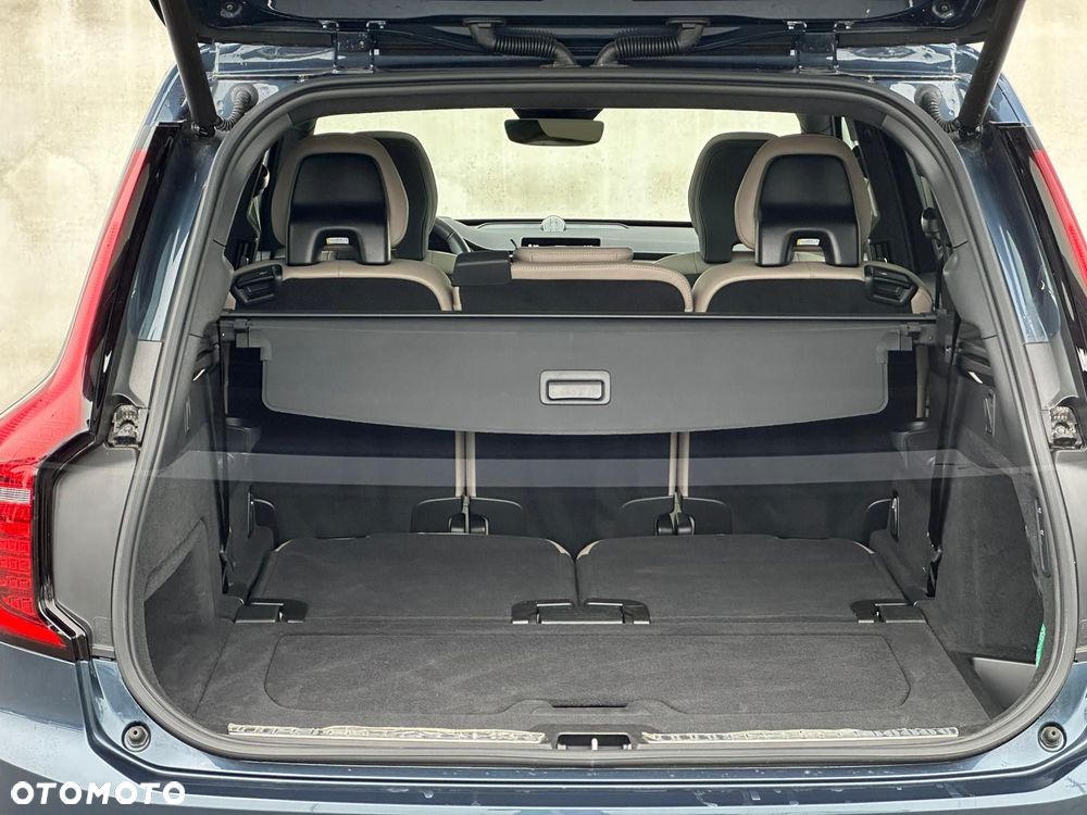 Volvo XC 90 - 18