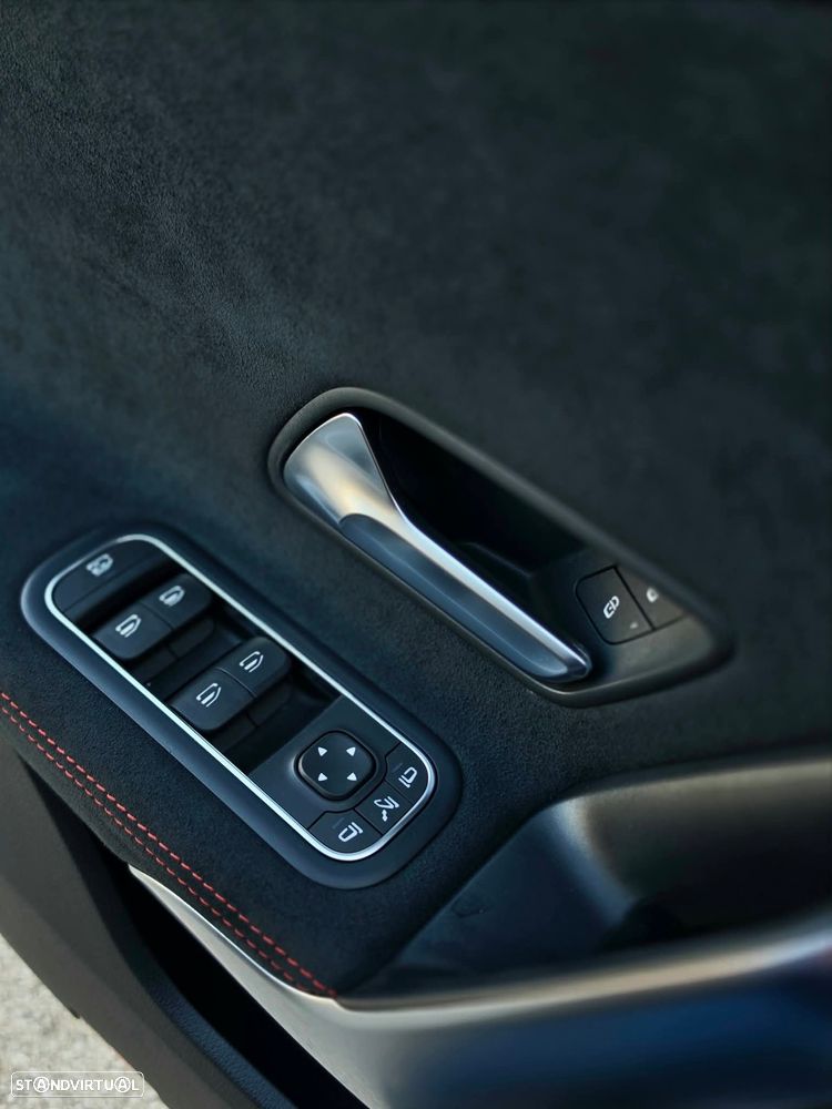 Mercedes-Benz A 250 - 22