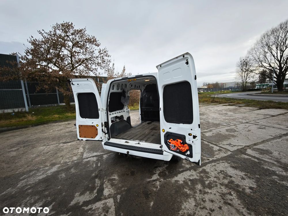 Ford Transit Connect - 5