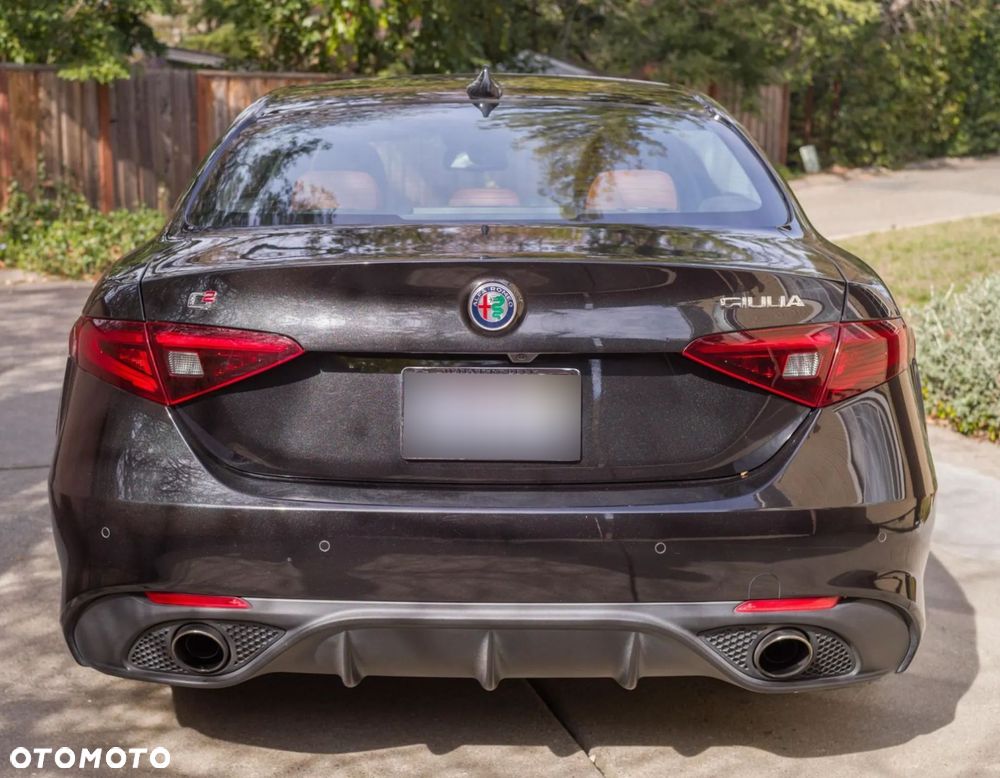 Alfa Romeo Giulia 2.0 Turbo TI Q4 - 6