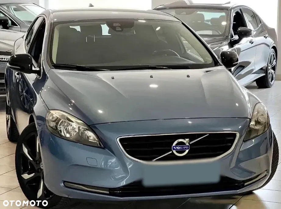 Volvo V40 - 10
