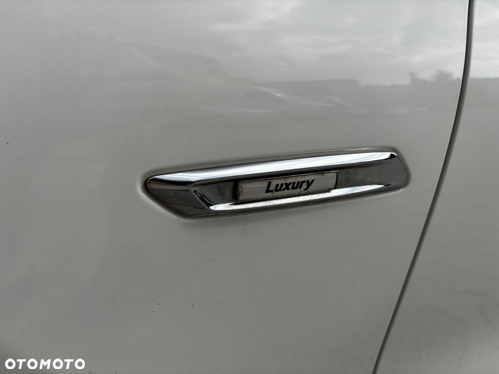 BMW Seria 5 520d xDrive Luxury Line - 13