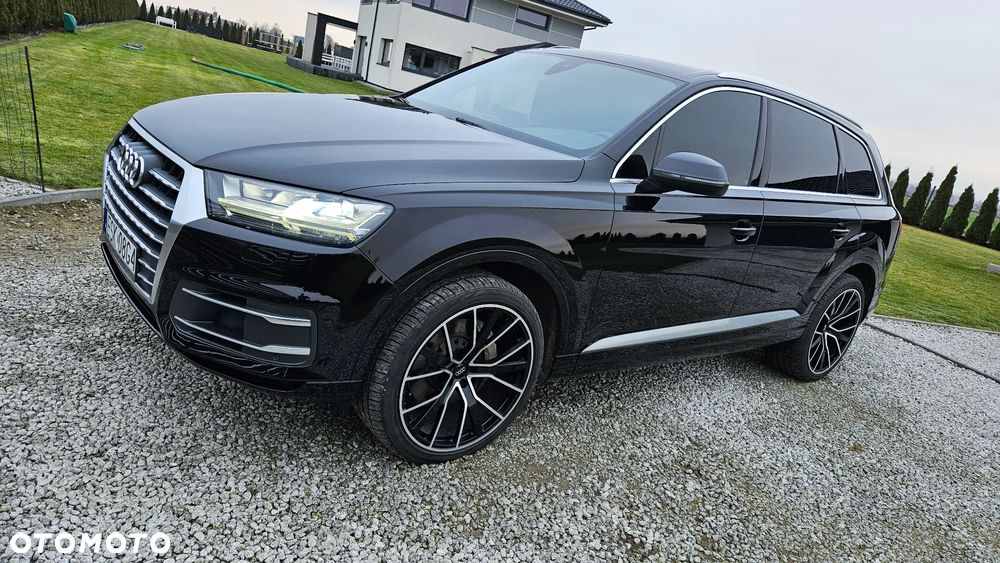 Audi Q7 3.0 TFSI Quattro Tiptr - 3