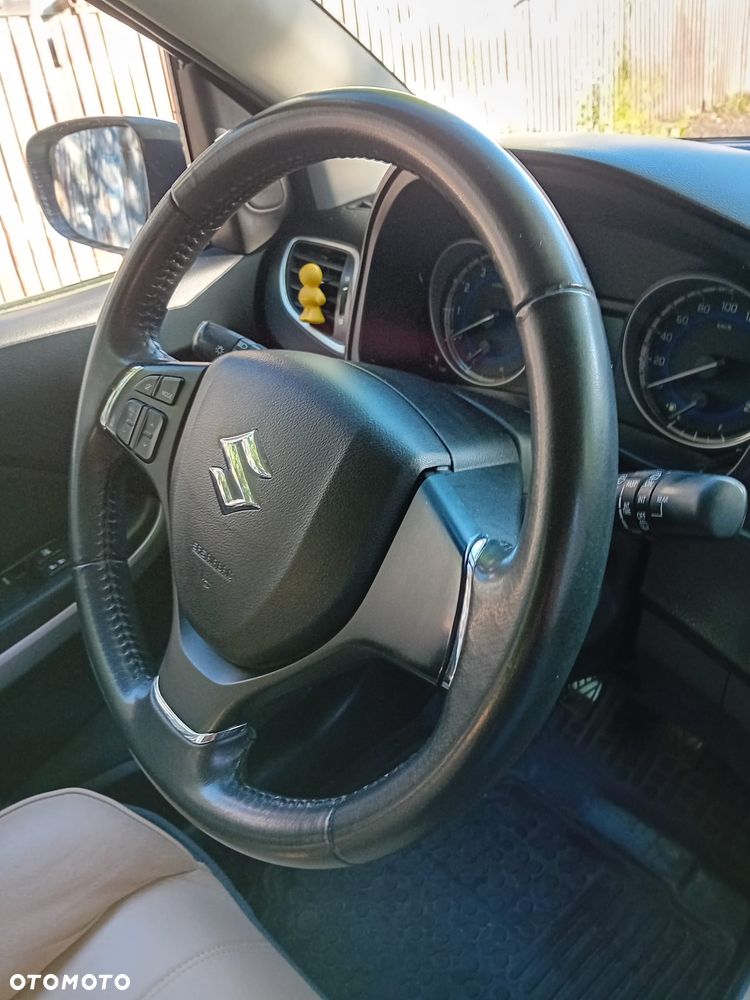 Suzuki Baleno 1.2 Premium - 19