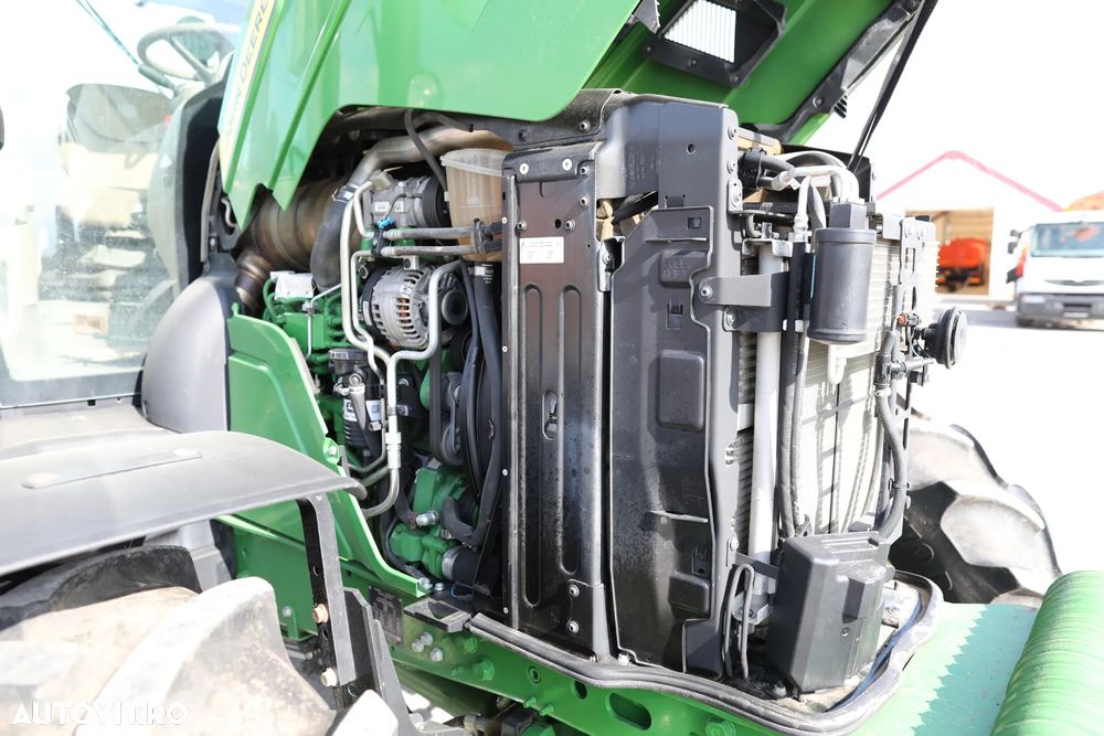 John Deere 6120 R - 30