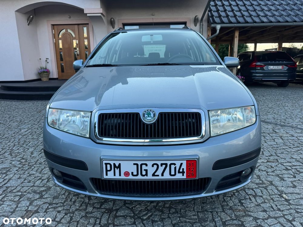 Skoda Fabia 2.0 Ambiente - 2