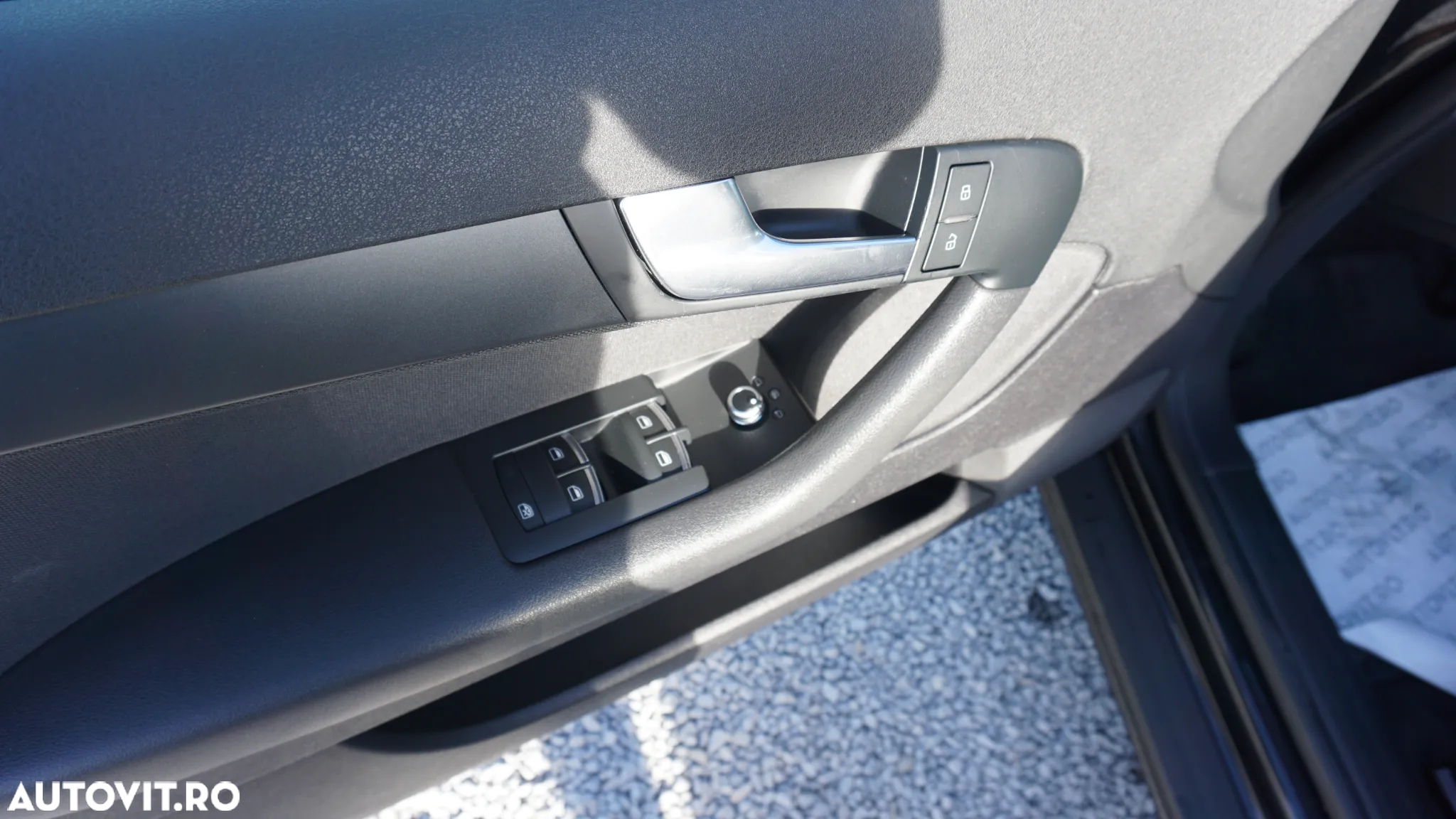 Audi A3 1.6 TDI Sportback DPF S tronic Attraction - 16