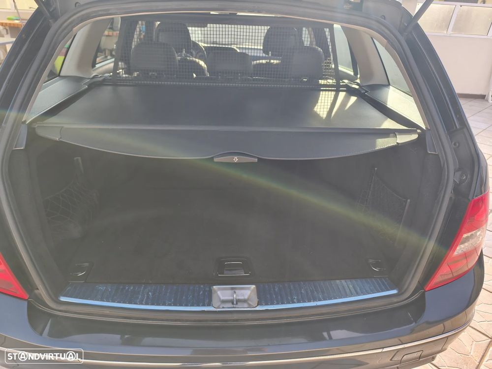 Mercedes-Benz C 200 Station CDI DPF BlueEFFICIENCY Avantgarde - 9