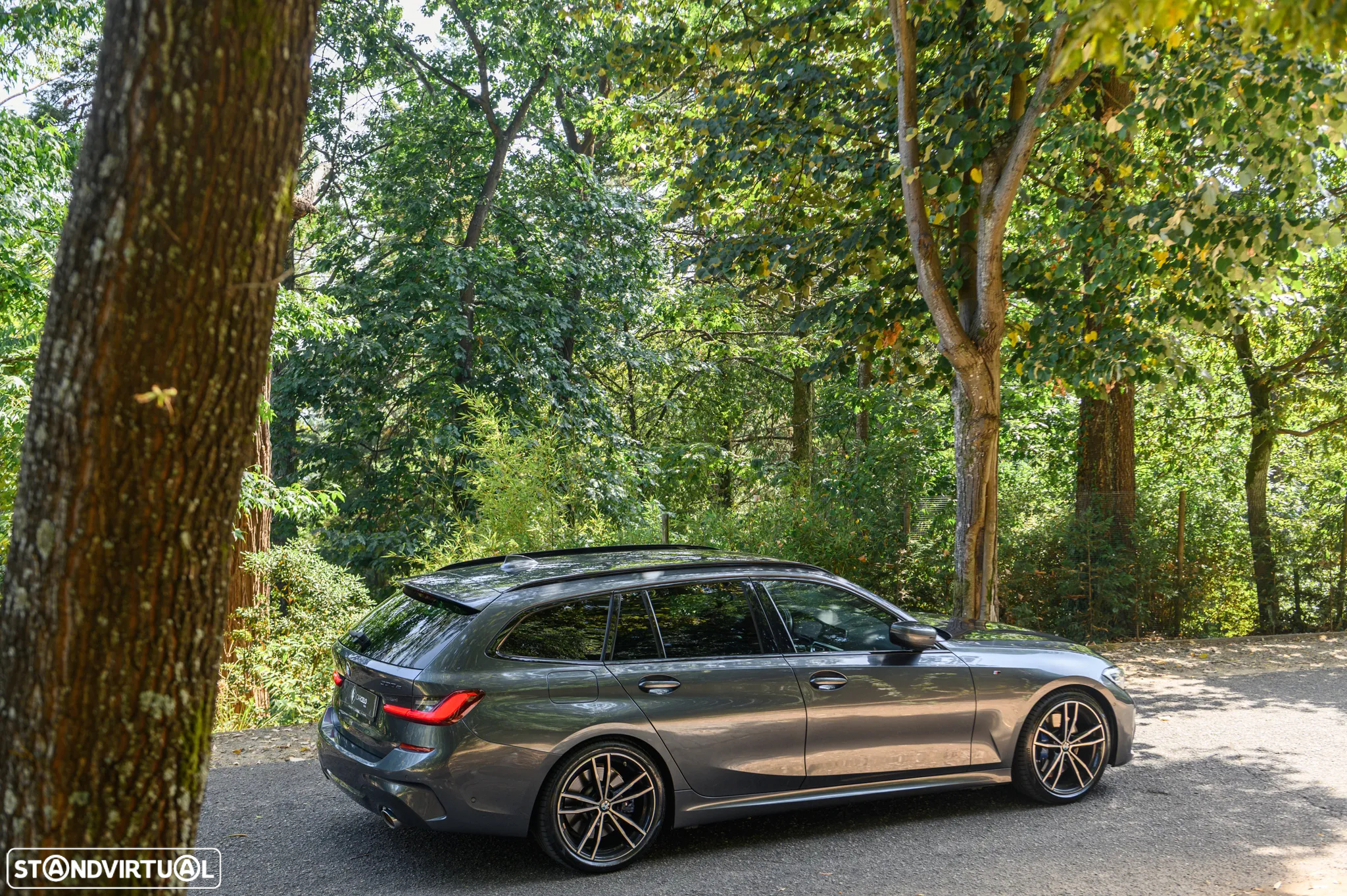 BMW 330 e Touring Pack M Auto - 5