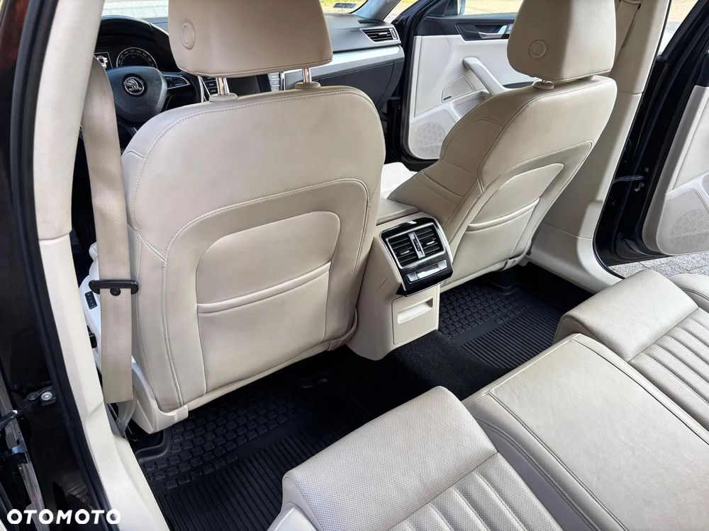 Skoda Superb 2.0 TDI L&K - 24