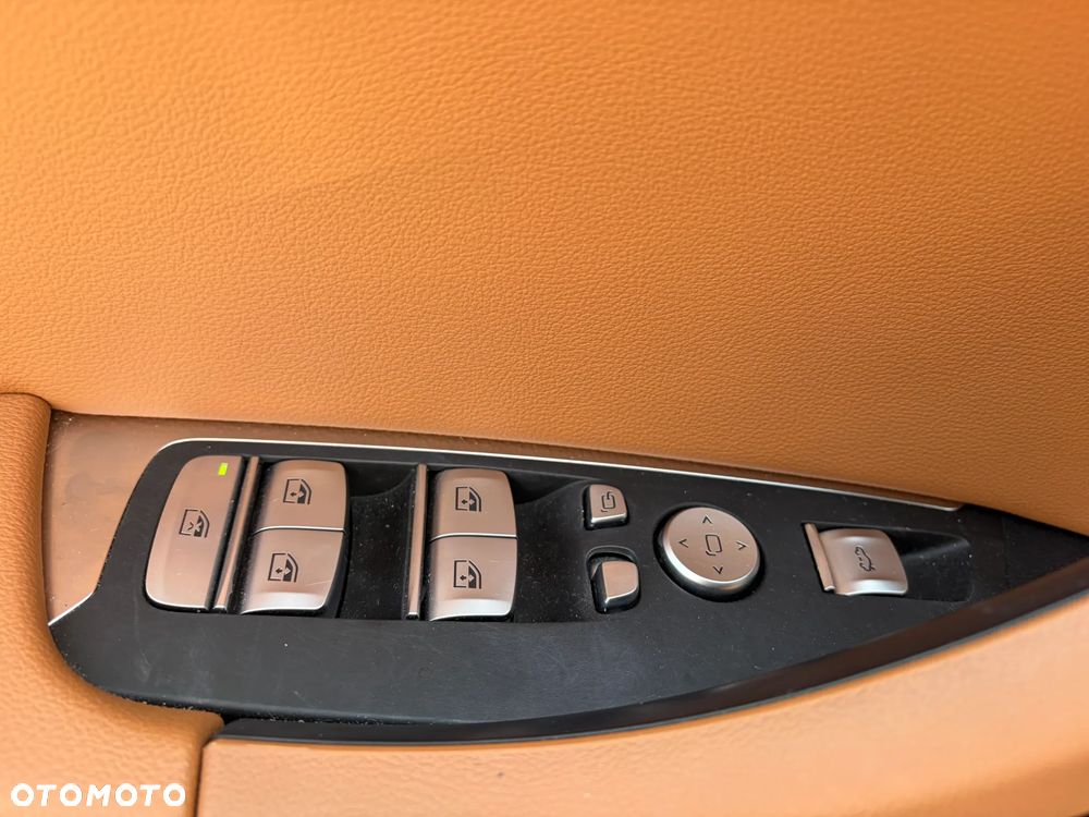 BMW iX3 80kWh Inspiring - 23
