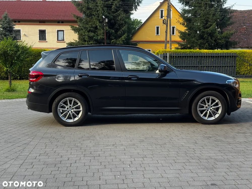 BMW X3 xDrive20d Luxury Line - 9