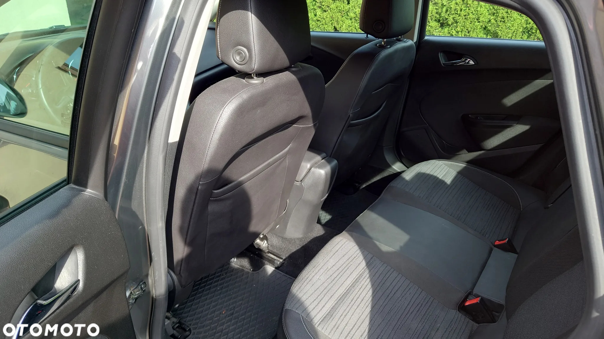 Opel Astra IV 1.4 T Active EU6 - 5