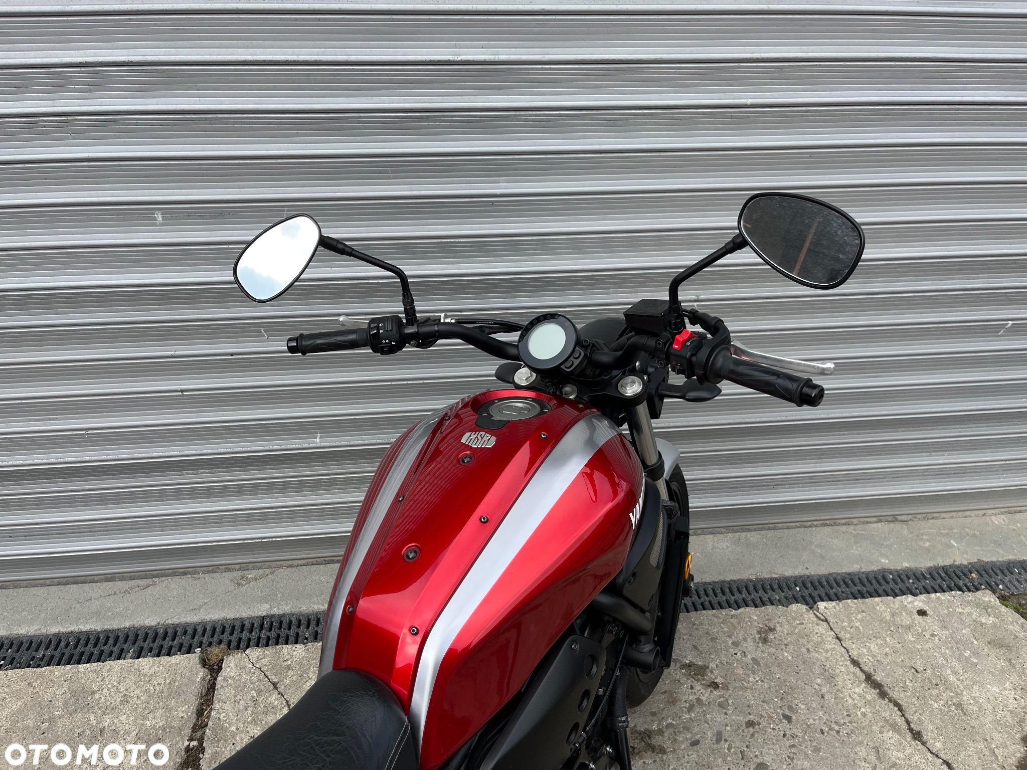 Yamaha XSR - 10