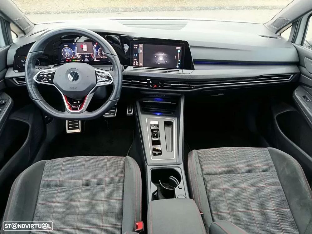 VW Golf 2.0 TSI GTI DSG - 25