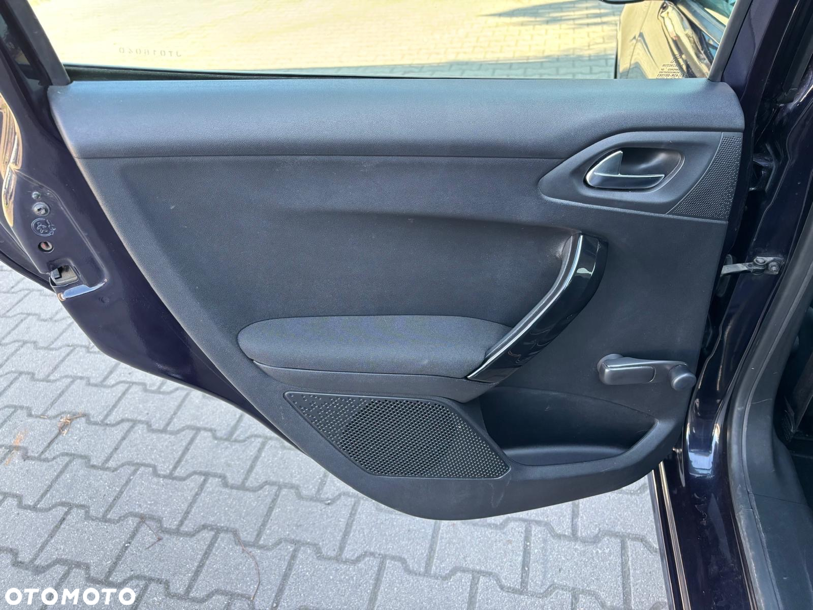 Peugeot 208 1.6 BlueHDi Active - 20
