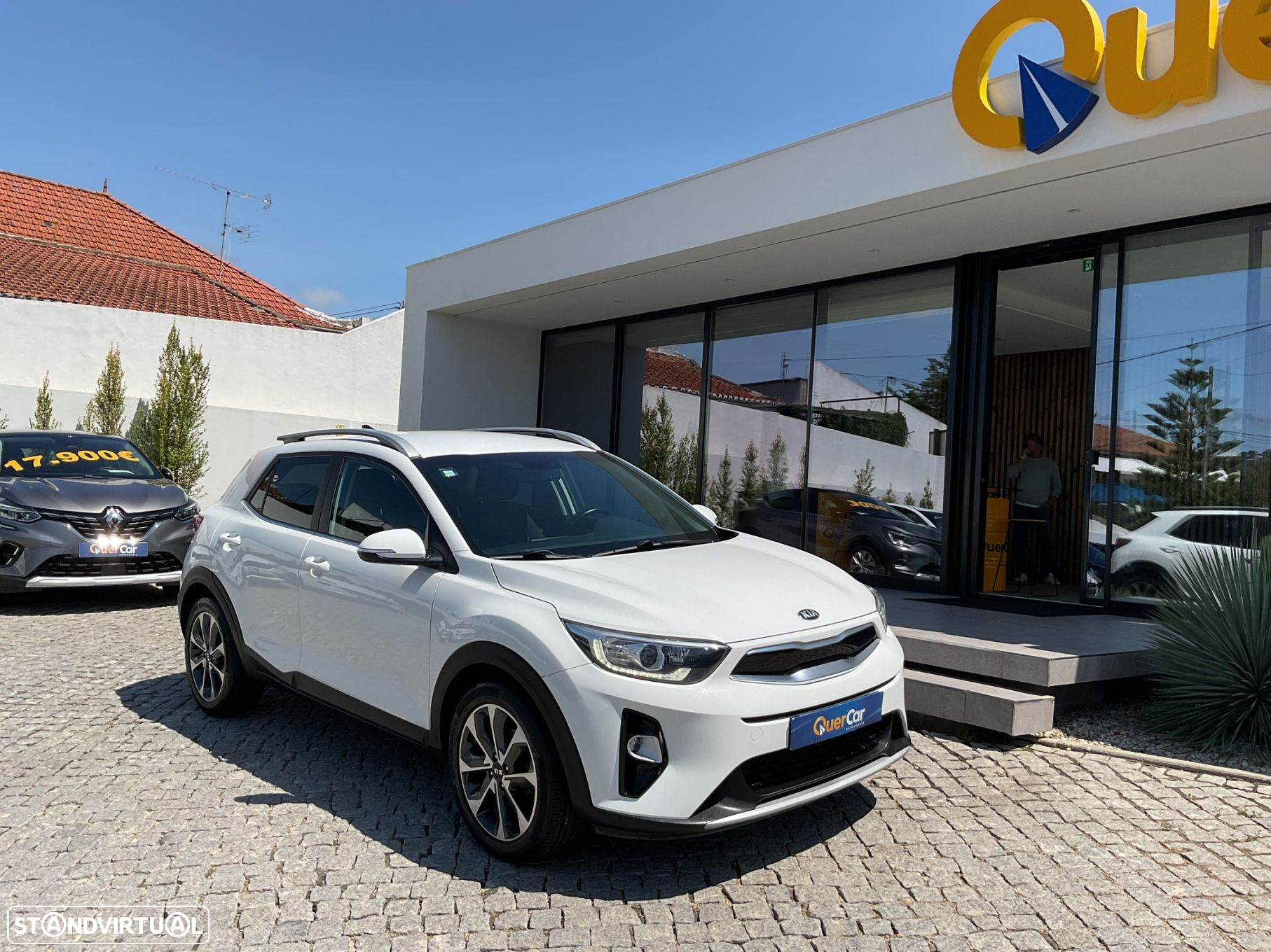 Kia Stonic 1.6 CRDi Urban - 4