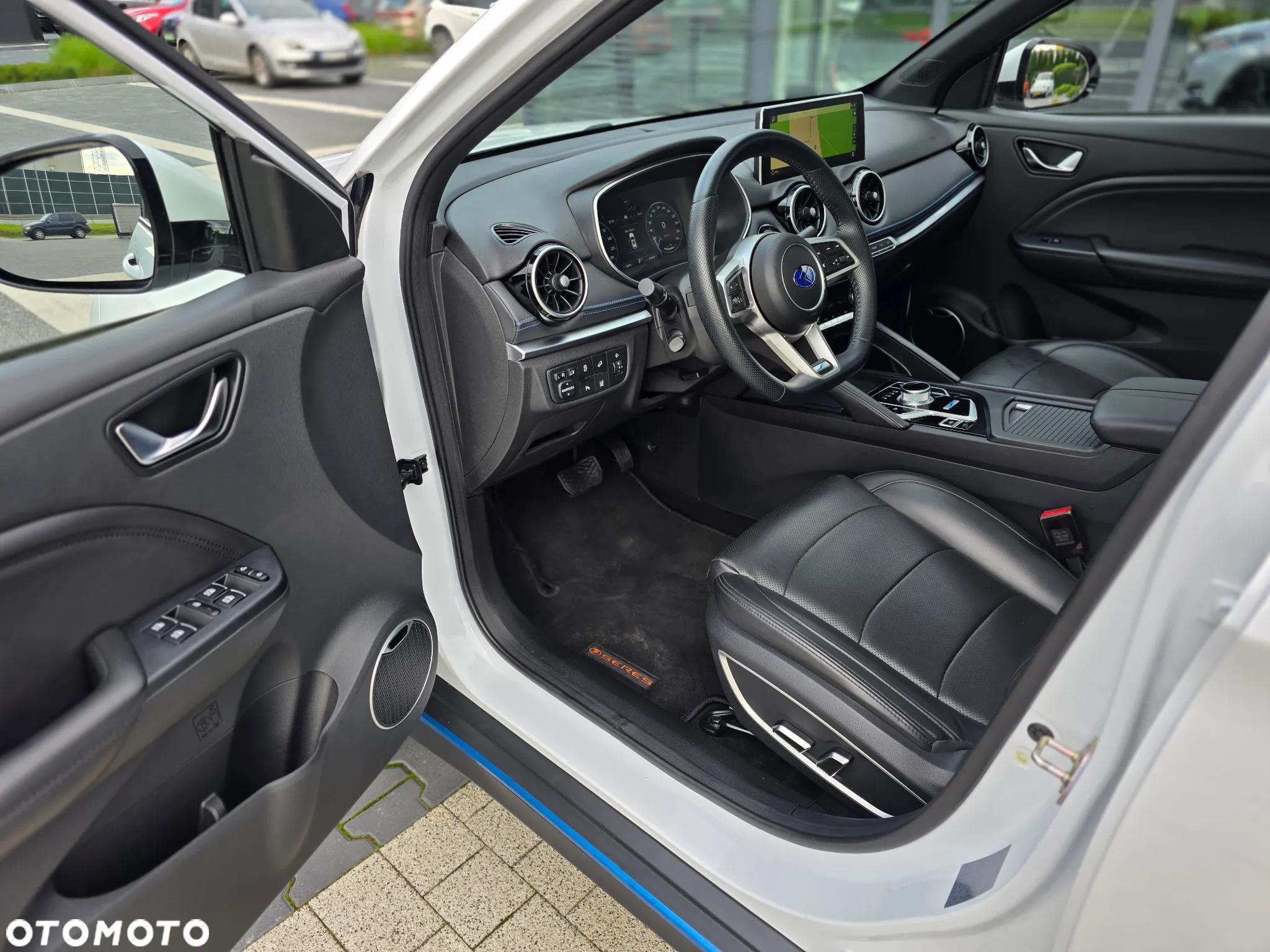 Seres 3 53kWh Luxury - 19