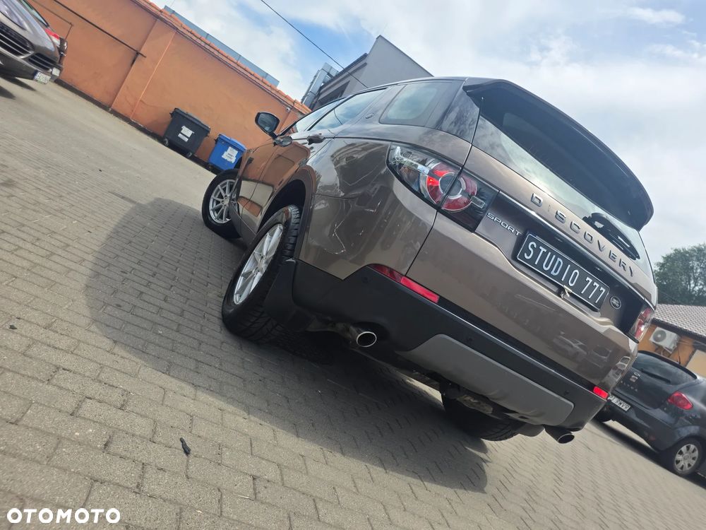 Land Rover Discovery Sport - 37