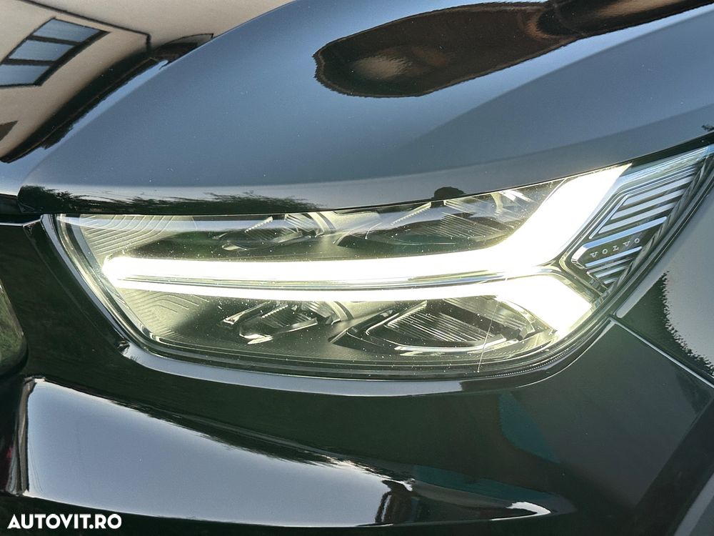 Volvo XC 40 - 30
