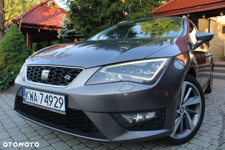 Seat Leon 2.0 TDI DPF Ecomotive FR - 31