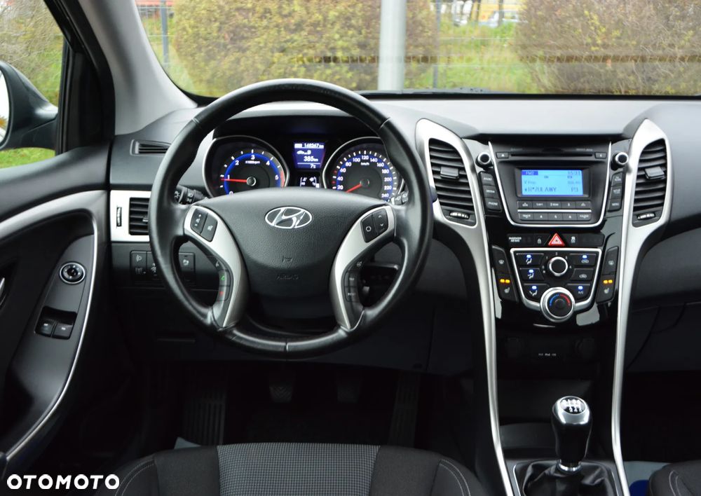 Hyundai i30 1.6 CRDI Fifa World Cup Edition - 7