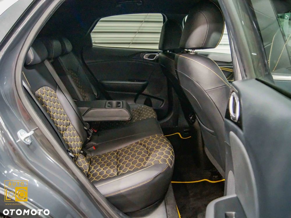 Kia XCeed 1.6 T-GDI Prestige Line DCT - 11
