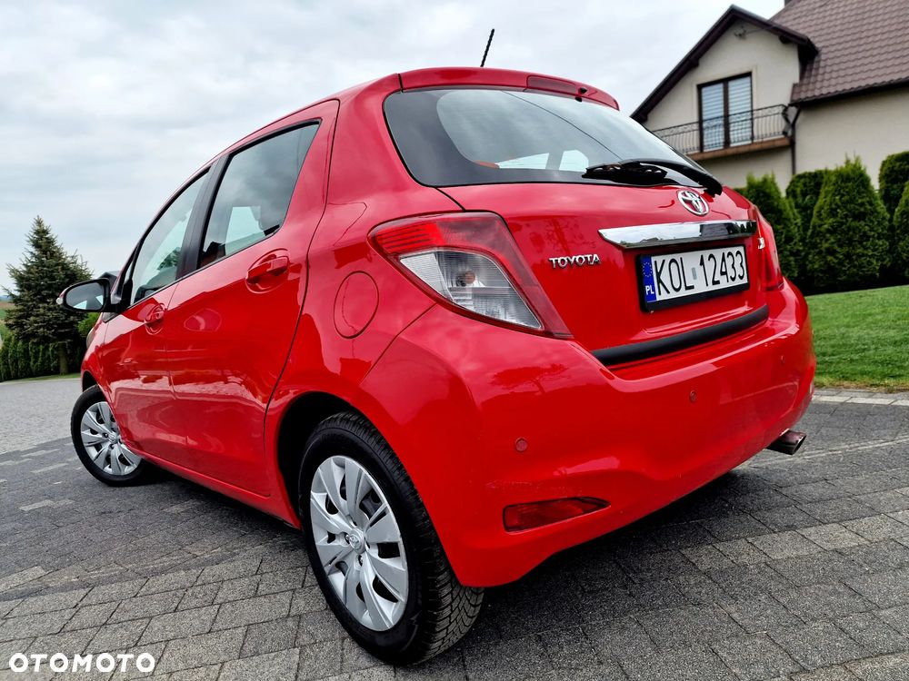 Toyota Yaris 1.4 D-4D Sol - 11
