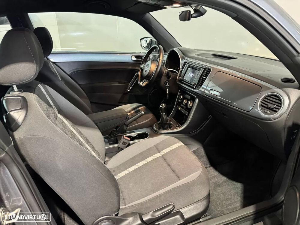 VW New Beetle 2.0 TDI Design - 43