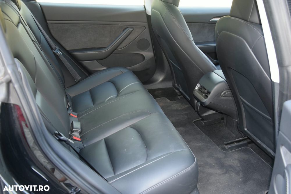 Tesla Model 3 Long Range AWD Premium - 5
