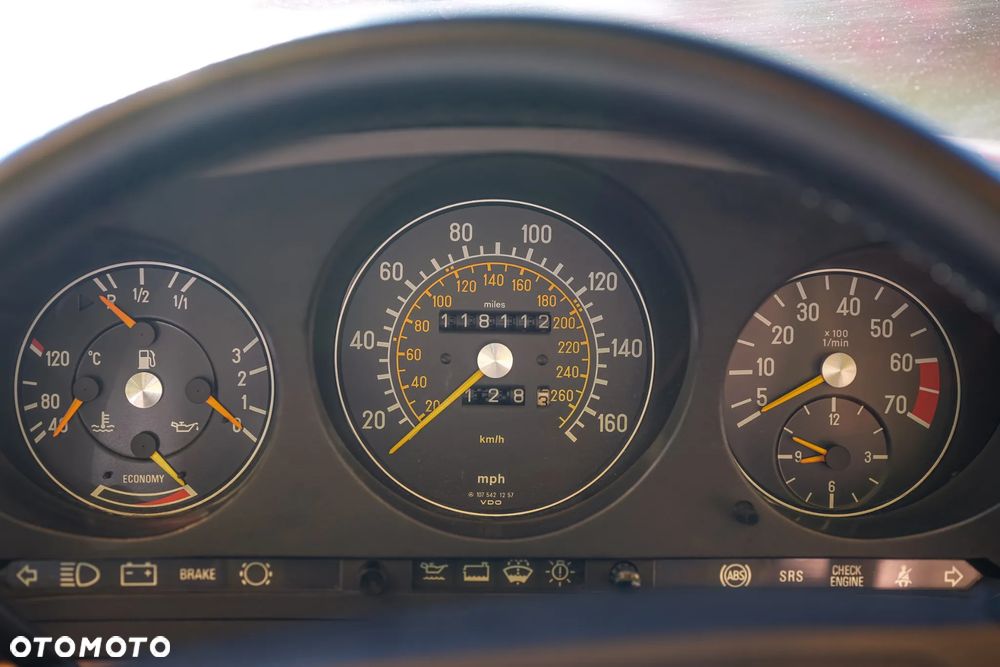 Mercedes-Benz SL - 17