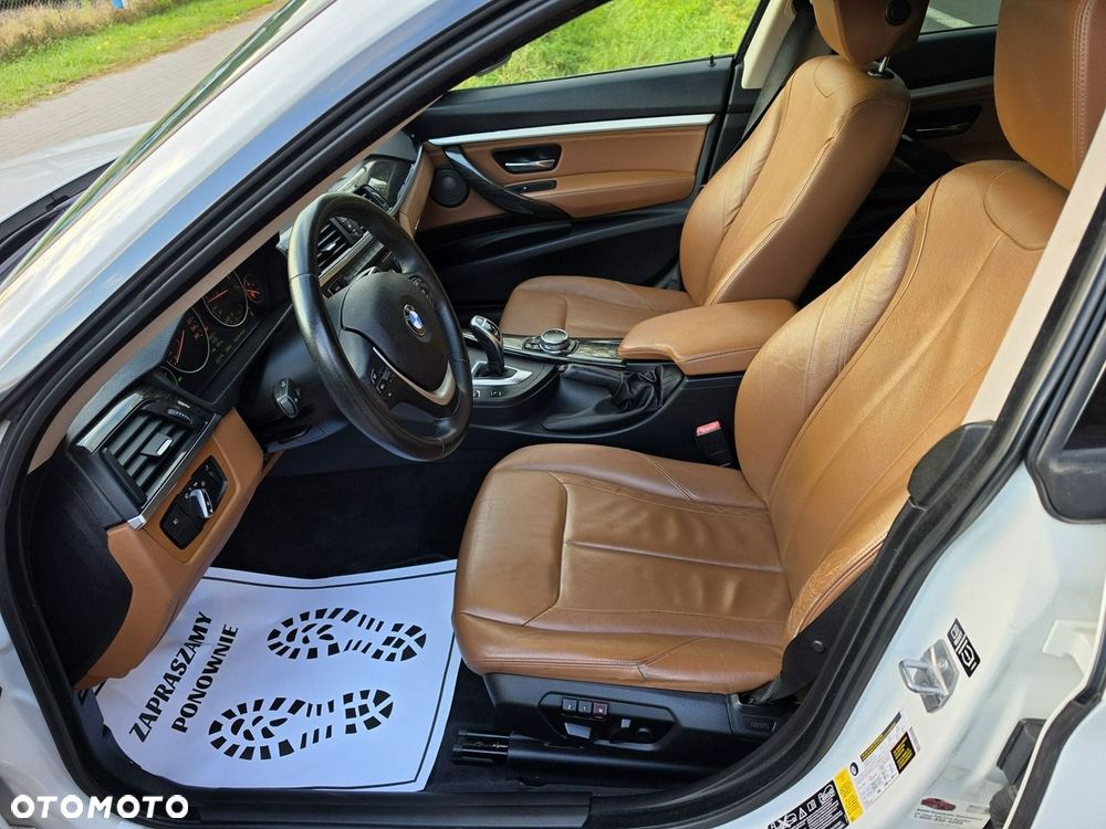 BMW Seria 3 328i xDrive - 16