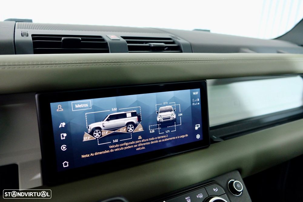 Land Rover Defender 110 P400 HSE - 19