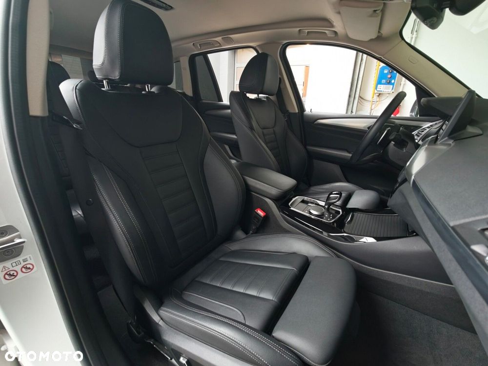 BMW X3 xDrive30i mHEV sport - 13
