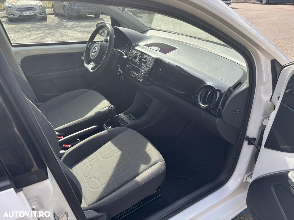 Volkswagen up! - 8