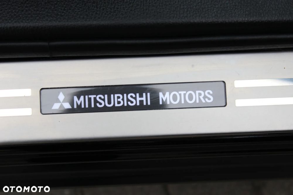 Mitsubishi Eclipse Cross 2.2 DI-D 4WD Spirit+ - 35