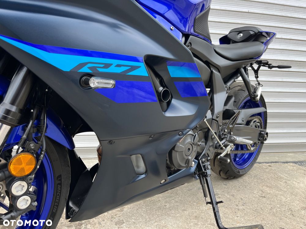 Yamaha YZF - 38