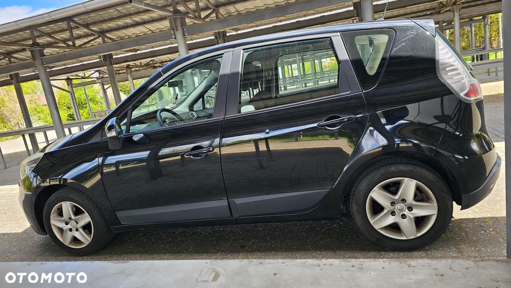 Renault Scenic - 27