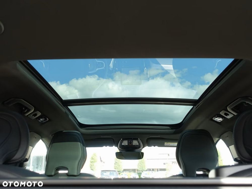 Volvo XC 60 B5 B AWD Plus Black Edition - 9