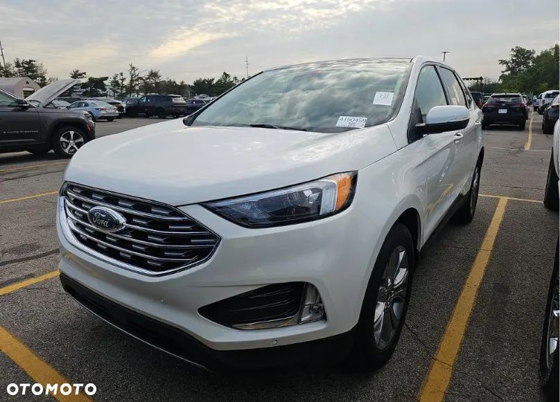 Ford Edge - 3