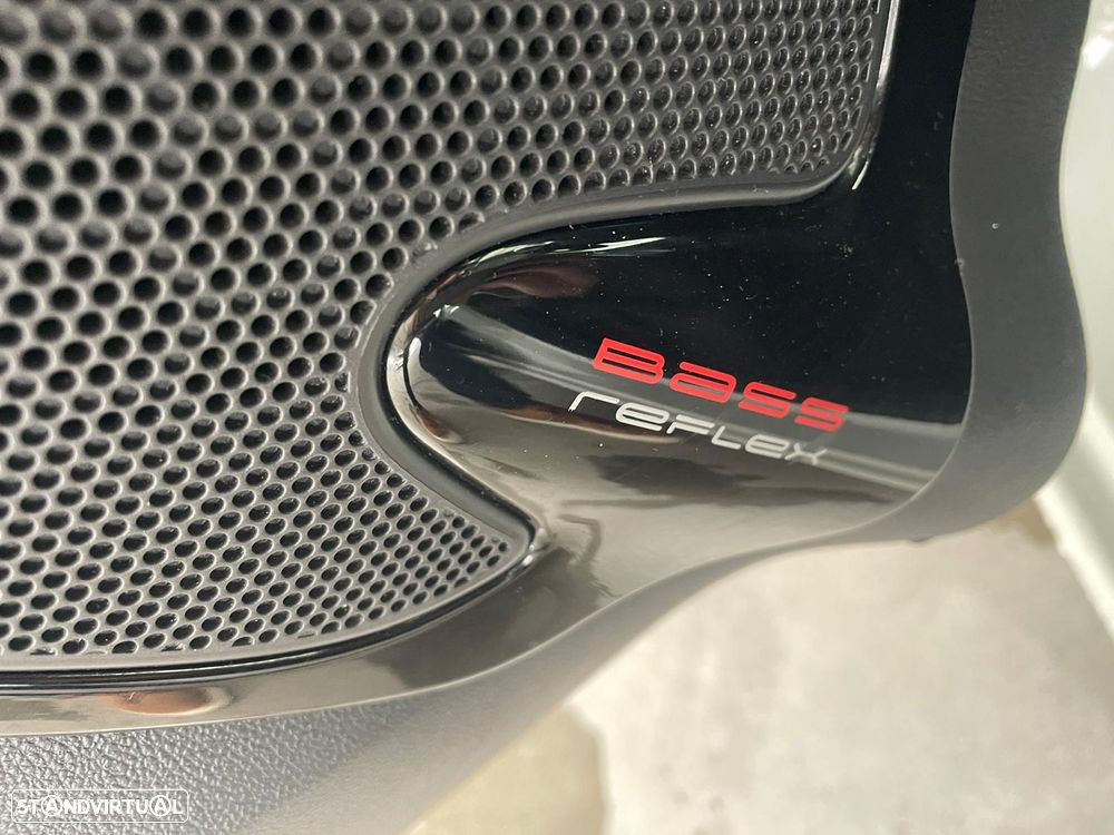 Renault Clio 1.2 TCe Initiale Paris EDC - 16