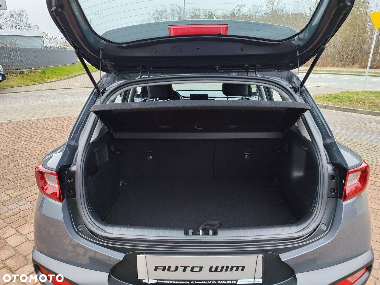 Kia Stonic 1.0 T-GDI M - 11